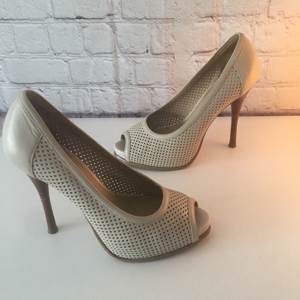 Beige levity TARA High Heel Peep-Toe Pumps Size 7